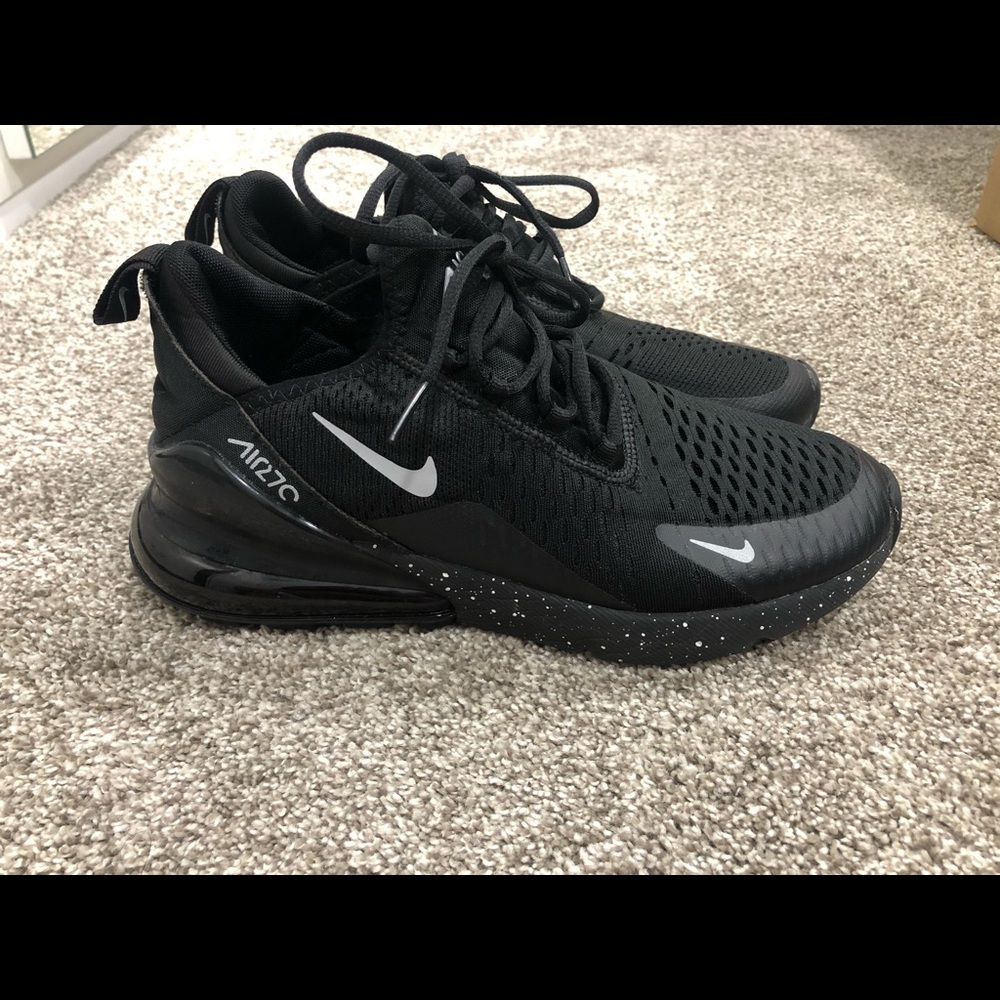 Running shoes